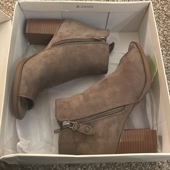 Style & Co open toe bootie - Picture 7 of 7